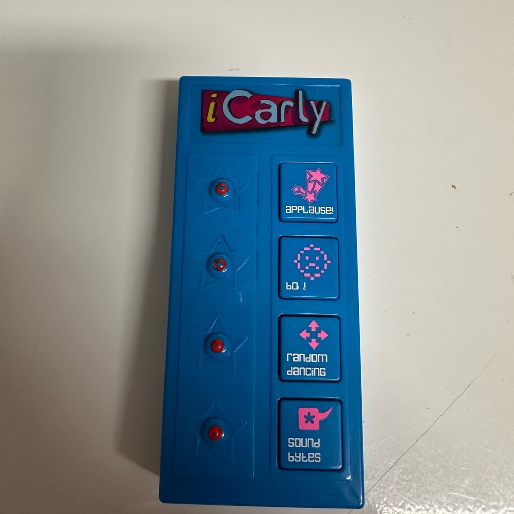 Vintage iCarly Blue Sound Effects Remote